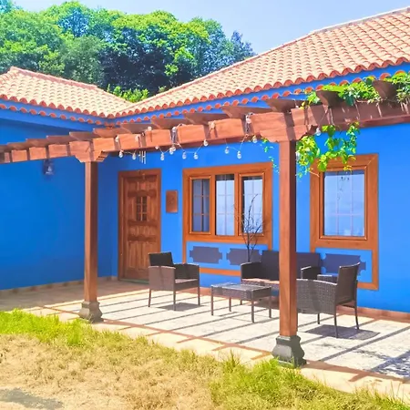 Casa Milele Holiday home *