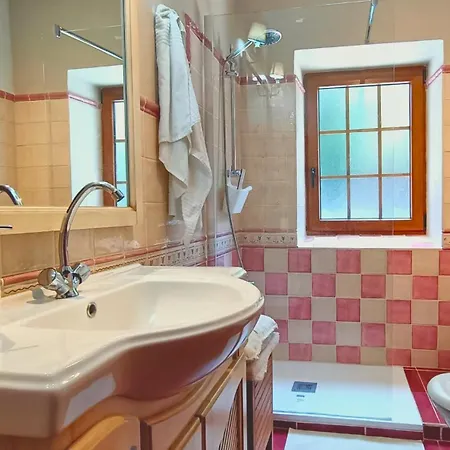 Casa Milele Holiday home *